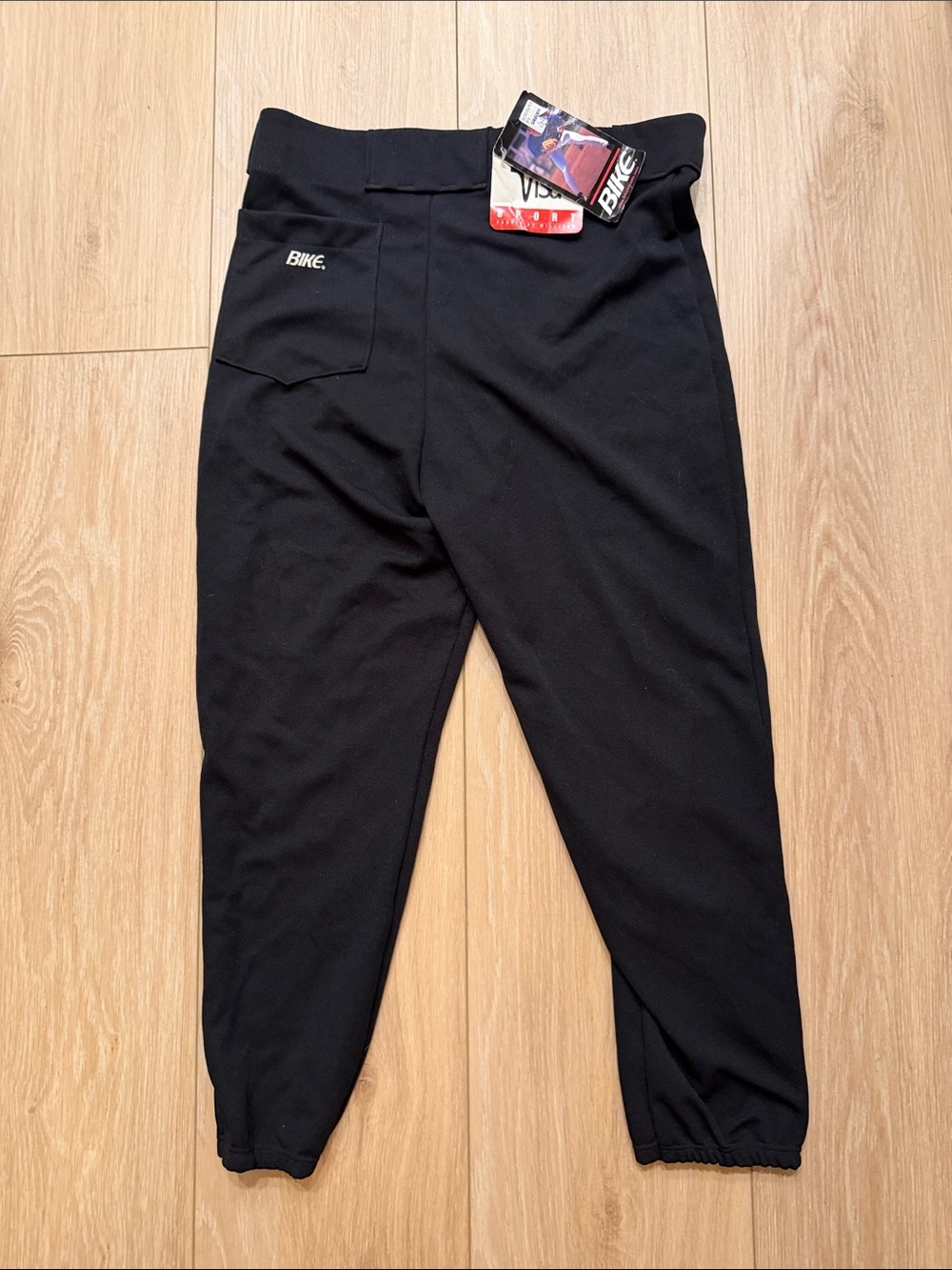 Men's new with tags Black baseball Pants with Elastic Cuffs - Picture 3 of 3
